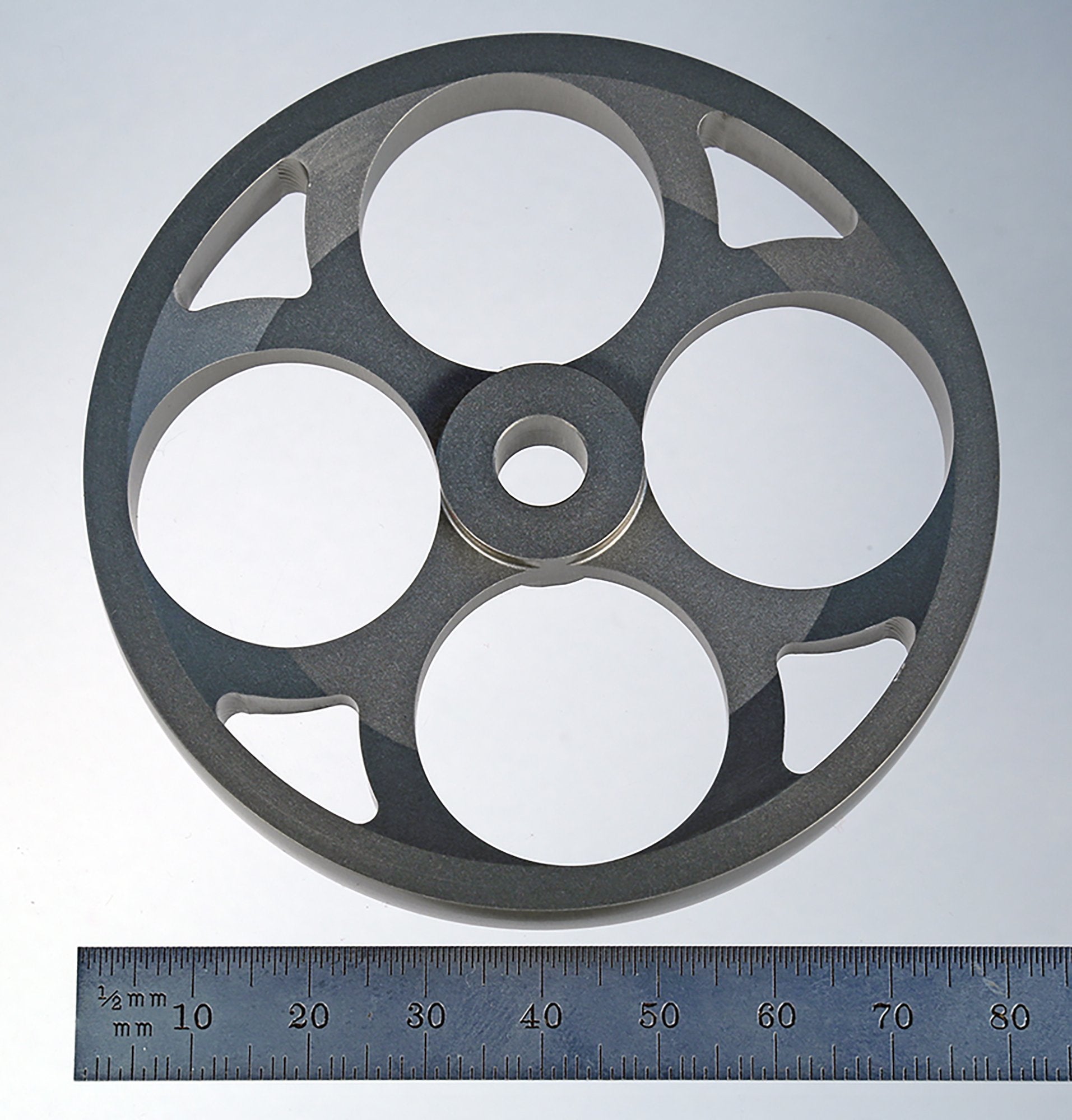 DSK-800 hard anodized aluminum disk, 80mm diameter, 9mm thick, with 8mm through hole.